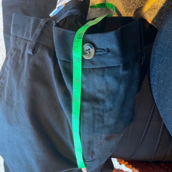 NWOT, CHINO PANT CLASSIC FIT STRAIGHT LEG NATURALLY WRINKLE-RESISTANT - Picture 12 of 16